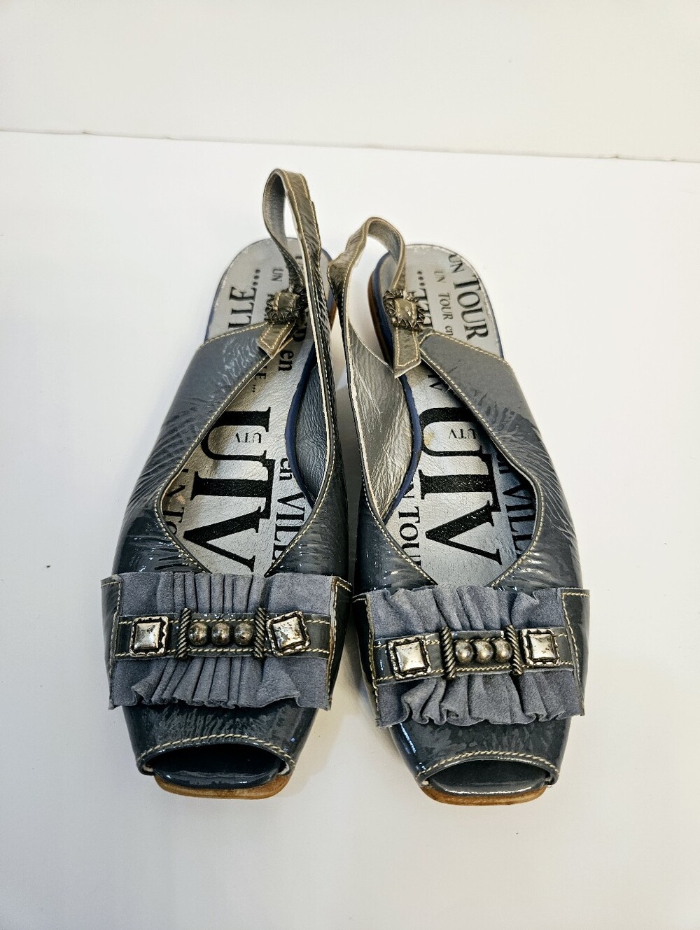 Un Tour En Ville Slingback Flats Size 6.5 Peep Toe Patent Leather Shoes